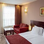 Hotel Family Strannopriemnitza 3*