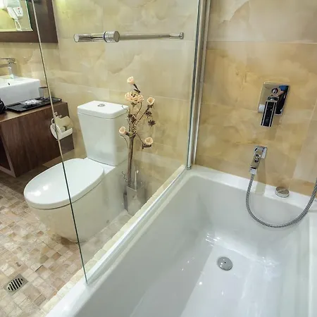 Family Strannopriemnitza Hotel 3*