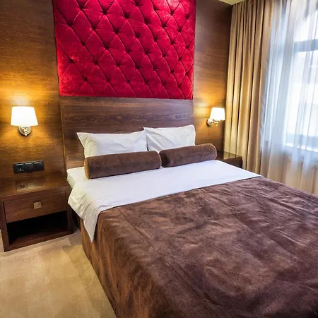 Family Strannopriemnitza Debnevo