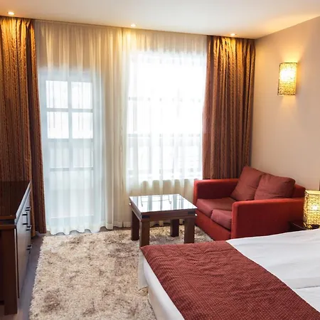 Family Strannopriemnitza Hotel Oreshak (Lovech)